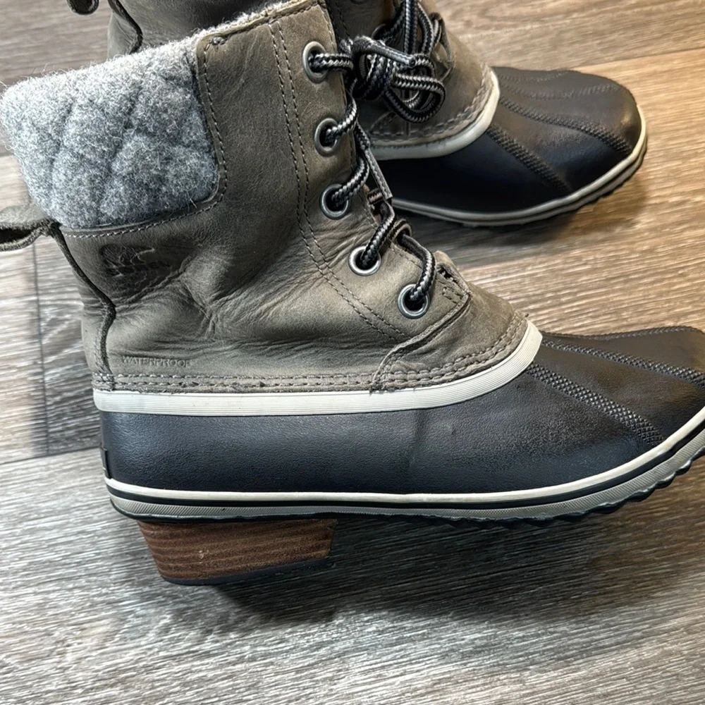 Sorel Gray and Black Winter Boots woman’s 9.5 (s23)